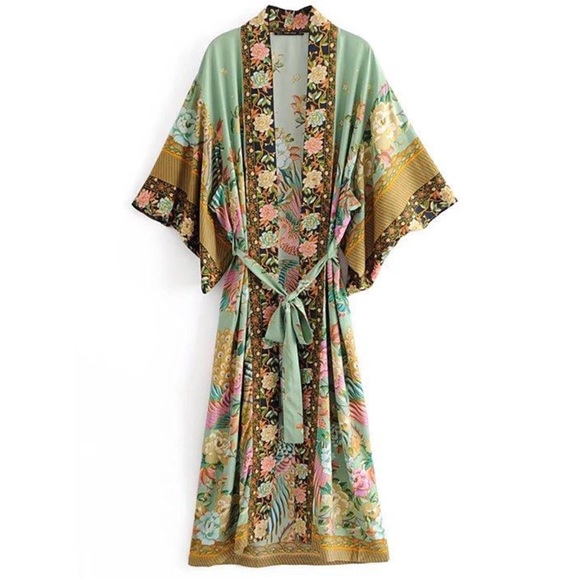 LAST ONE! Bohemian Peacock Floral Kimono Wrap - Picture 6 of 6